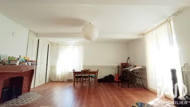 Appartement à La Pacaudière (42310)