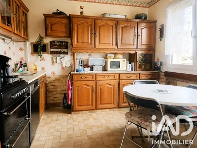 Maison à Cleppé (42110)