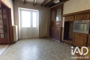 House in Saint-Moreil (23400)