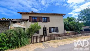 Maison traditionnelle à Chaspinhac (43700)