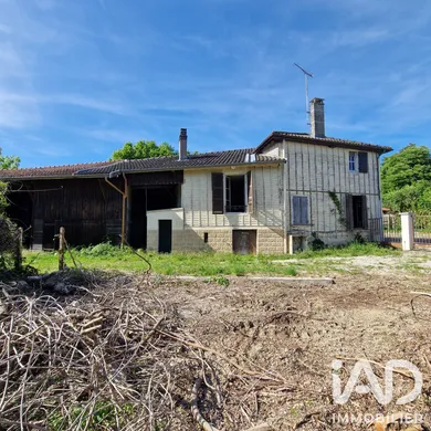 Maison de village à Larzicourt (51290)