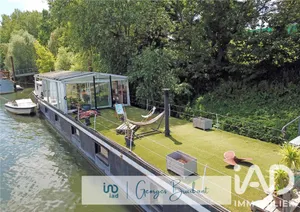 Barge in Carrières-sous-Poissy (78955)