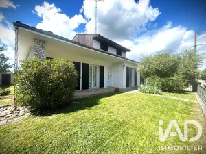 Architectural house in Bergerac (24100)