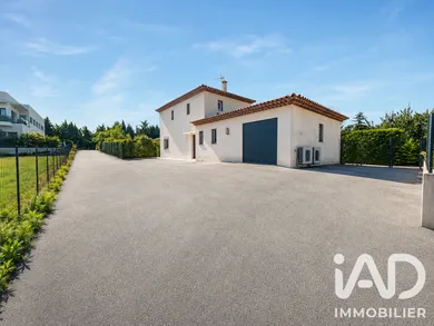 Maison traditionnelle à Puget-sur-Argens (83480)