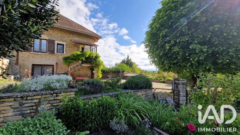 Maison 4 pièces 105 m² · à Moras · 105 m² · 359 000 €