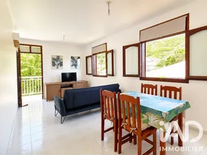 Appartement à Terre-de-Haut (97137)