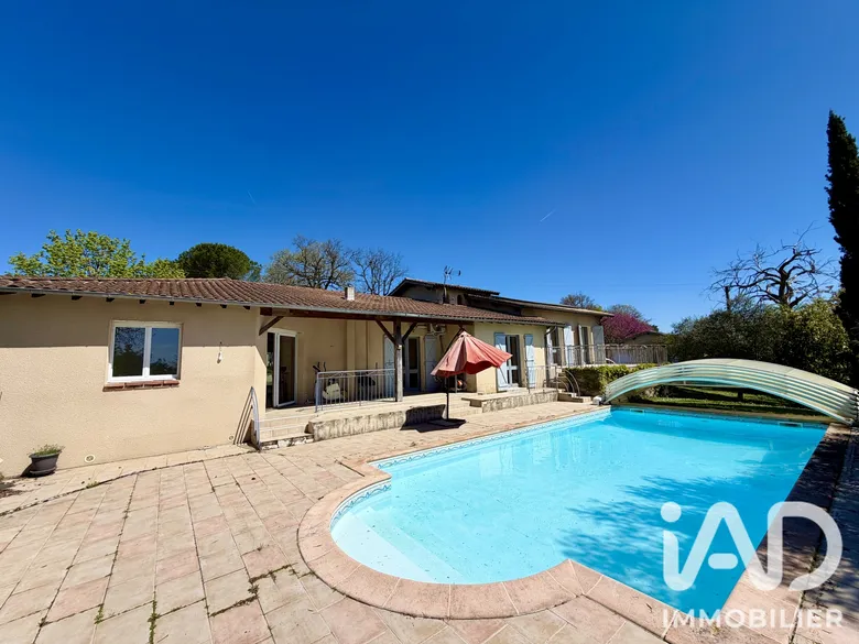 Maison 6 pièces 190 m² · à L'Isle-Jourdain · 190 m² · 340 000 €