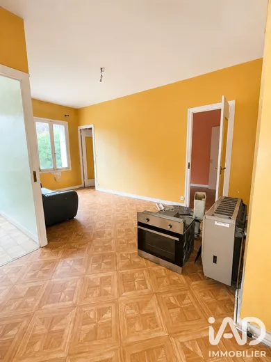 Apartment in Saint-Étienne (42000)