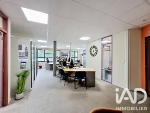 Bureaux à Mont-Saint-Aignan (76130)
