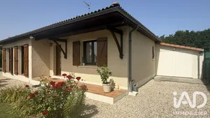 House in Carcans (33121)