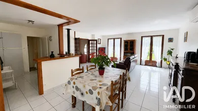 Maison à Carcans (33121)