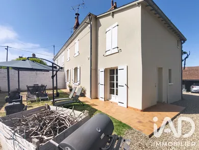 Townhouse in Chabris (36210)