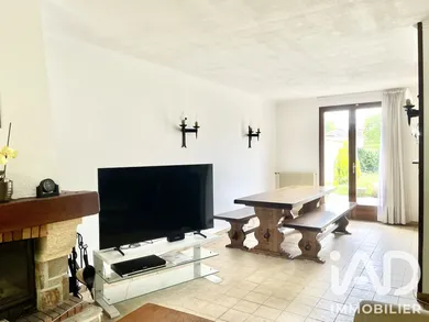 Traditional house in Moissy-Cramayel (77550)