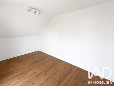 Duplex in Chartres-de-Bretagne (35131)