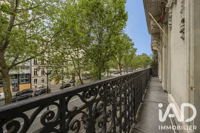 Appartement à Paris (75008)