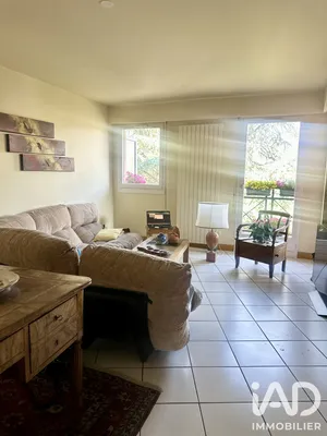 Apartment in Grenoble (38000)