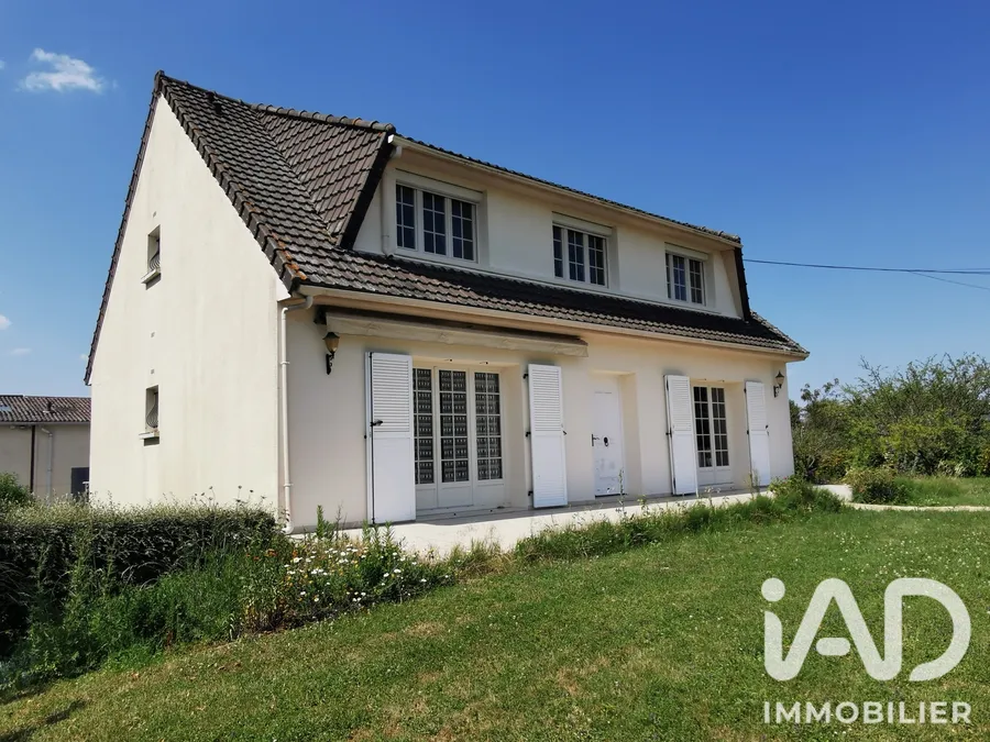 Maison à Grisy-Suisnes (77166) photo 3