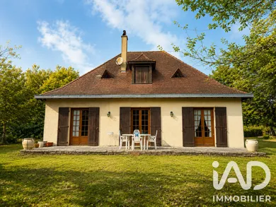 Maison traditionnelle à Montpon-Ménestérol (24700)