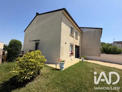 House in Cormontreuil (51350)