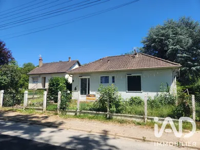 Detached house in Vald'Yerre (28290)