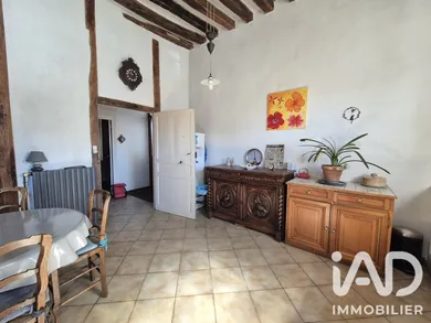 Maison de village à Seignelay (89250)