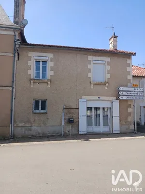 Maison de ville à Saint-Secondin (86350)