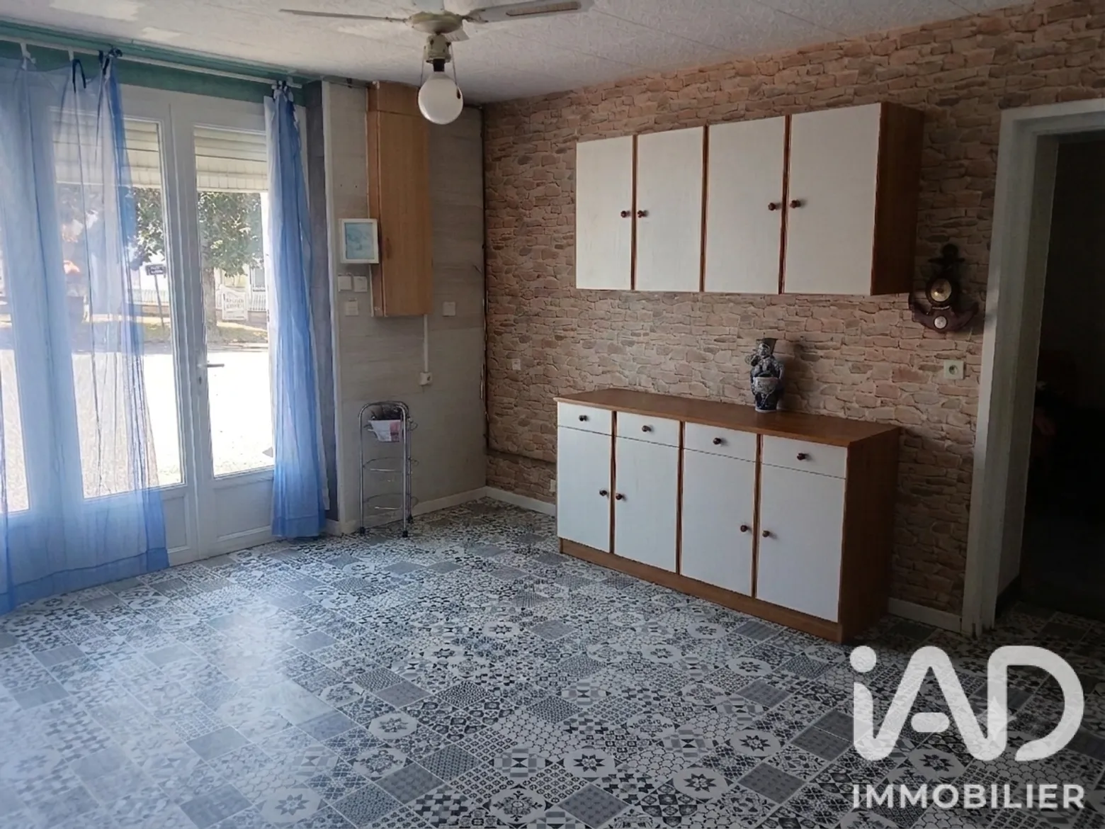 Vente maison à Saint-Secondin (86350) : maison de ville 4 pièces 93 m² - 2109023 — 2