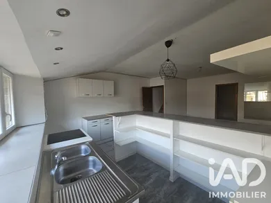 Duplex à Saint-Julien-de-Peyrolas (30760)