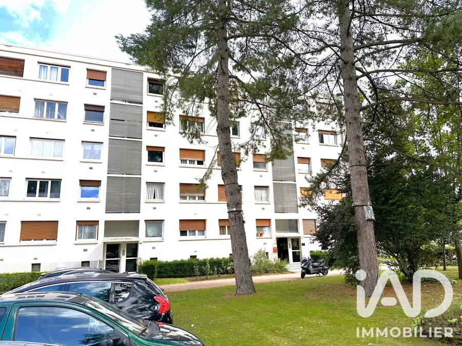 Appartement à Évry (91000) photo 3