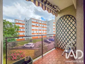 Apartment in Créteil (94000)