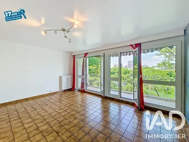 Apartment in L'Île-Saint-Denis (93450)