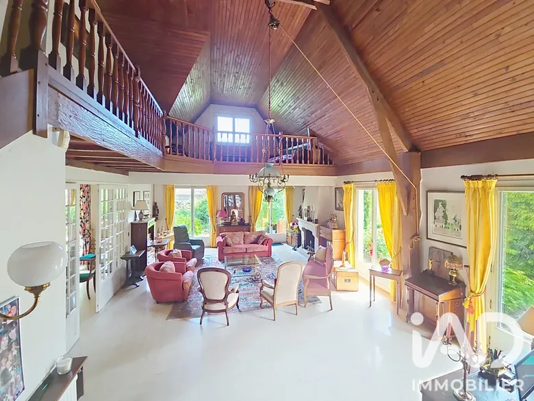 Maison 10 pièces 233 m² · à Marly-le-Roi · 233 m² · 950 000 €