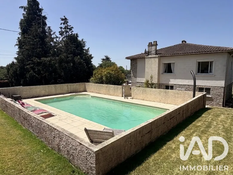 Maison 5 pièces 165 m² · à Terval · 165 m² · 178 000 €