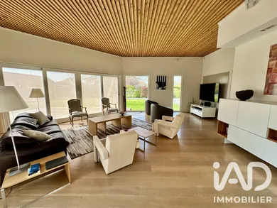 Architectural house in LA BASSEE (59480)