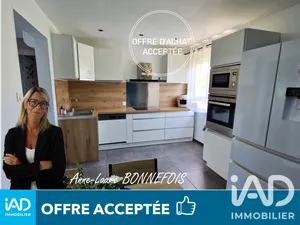 Appartement à Les Tourrettes (26740)