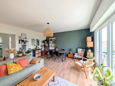 Apartment in Bordeaux (33000)