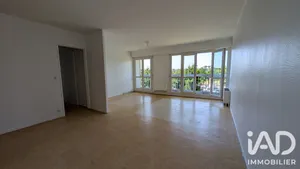 Apartment in Cergy (95000)