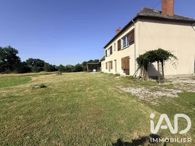 Maison traditionnelle à Auxais (50500)