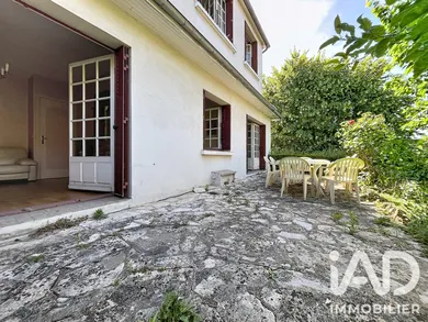 Maison à Louveciennes (78430)