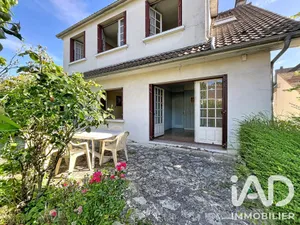 Maison à Louveciennes (78430)