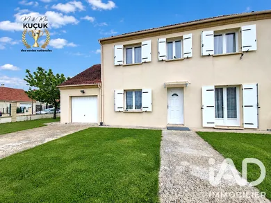 House in Sully-sur-Loire (45600)