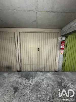 Garage à Paris (75018)