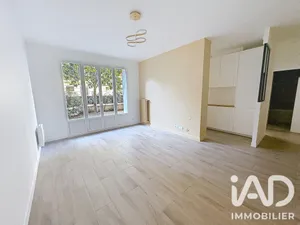 Apartment in La Garenne-Colombes (92250)
