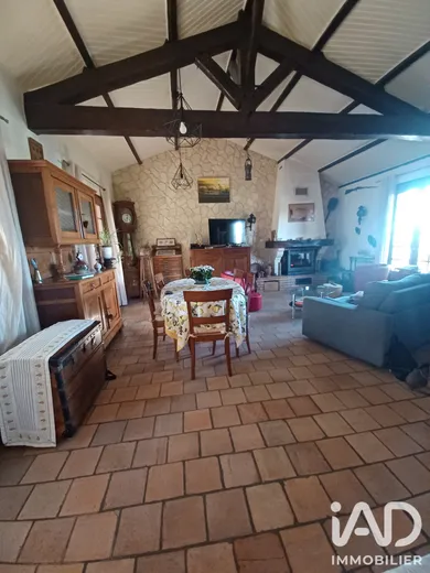 Maison traditionnelle à L'Isle-d'Espagnac (16340)