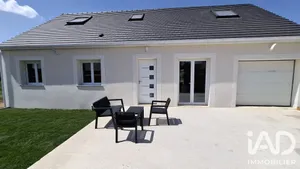 Maison à Saulnières (28500)