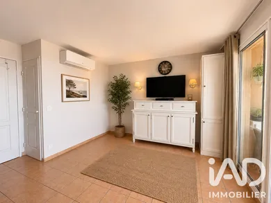Appartement à Roquebrune-sur-Argens (83380)