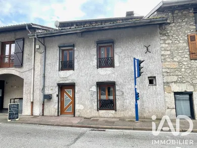 Village house in Lumbin (38660)