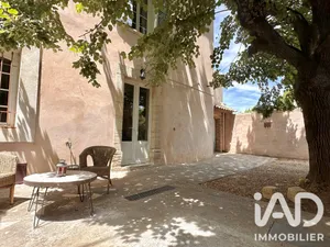 Village house in Carpentras (84200)