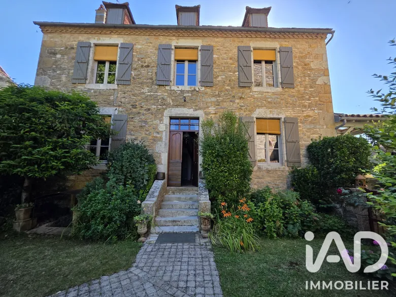 Maison 5 pièces 120 m² · à Alvignac · 120 m² · 292 000 €