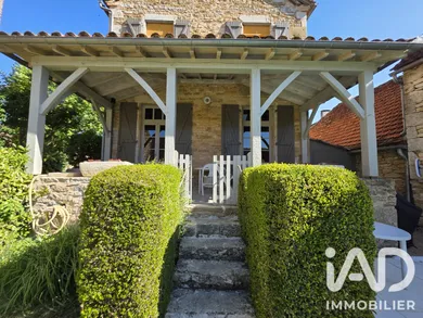 Maison traditionnelle à Alvignac (46500)